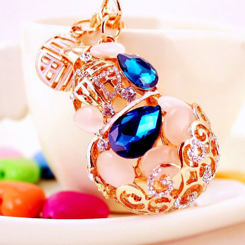 Wholesale Chinese Style Fortune Bucket Keychain Red Zinc Alloy Cornucopia Car Key Ring Decorative Bag Charm Gift