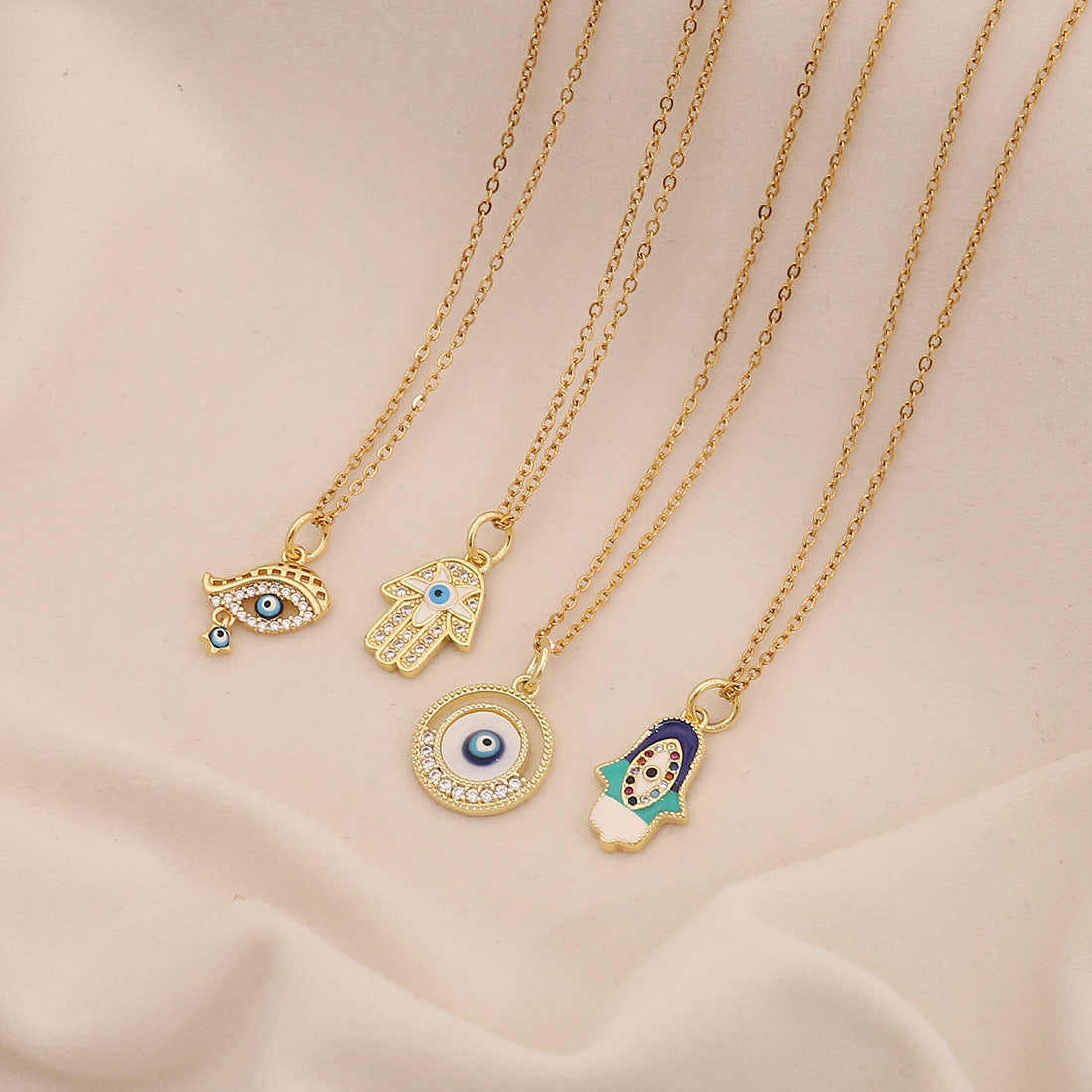 Wholesale Devil' s Eye Necklace Stainless Steel Clavicle Chain