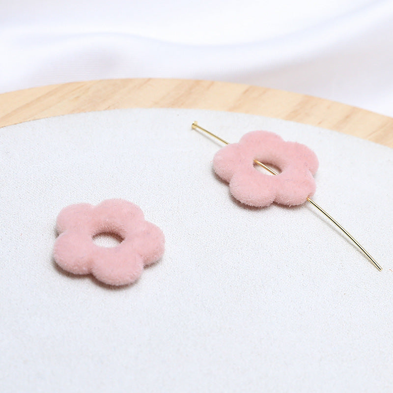 Wholesale of Retro Velvet Hollow Large Flower Bead Jewelry Materials