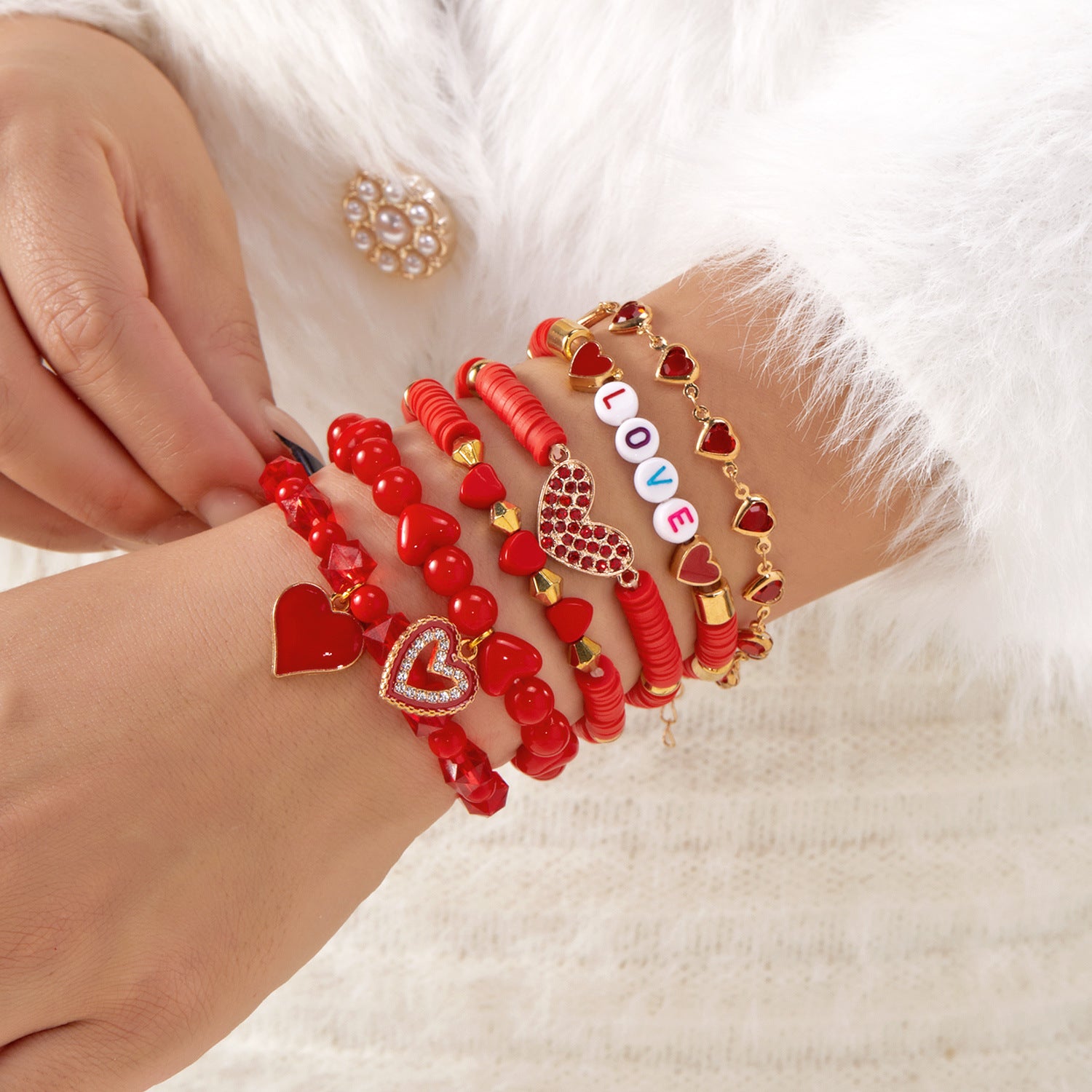 Wholesale Red diamond studded heart-shaped soft ceramic bracelet set