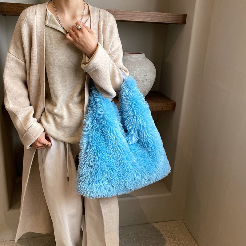 Wholesale Autumn and Winter Plush Large Capacity Bags