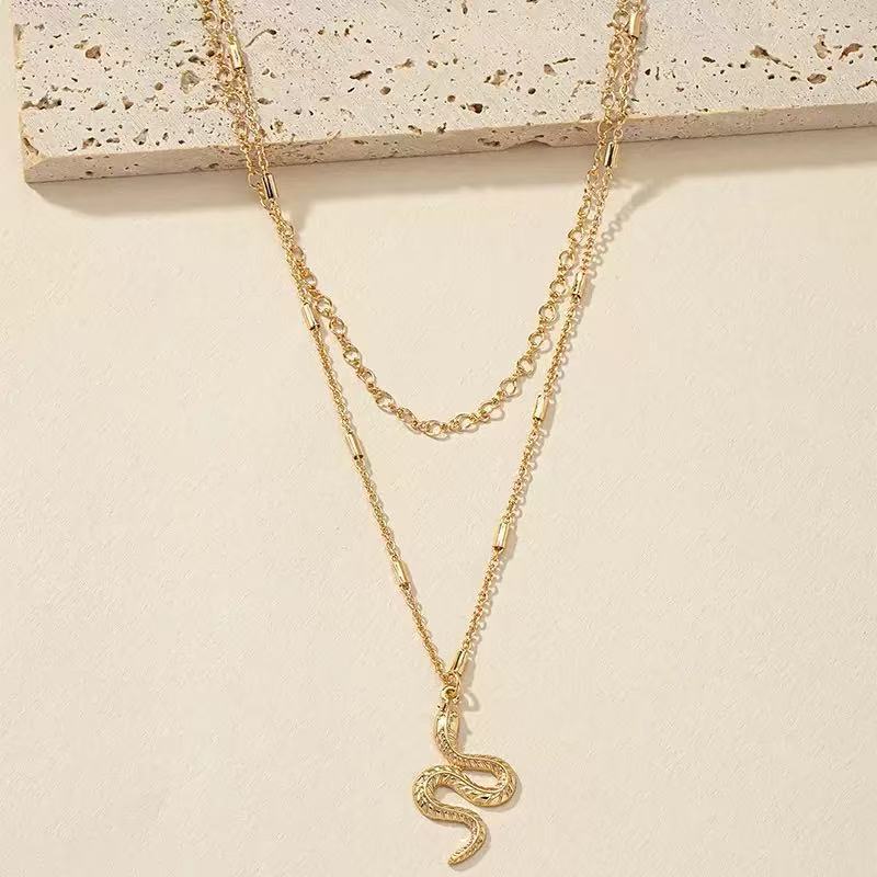 Wholesale Serpentine Fried Dough Twists Chain Layered Snake Pendant Necklace