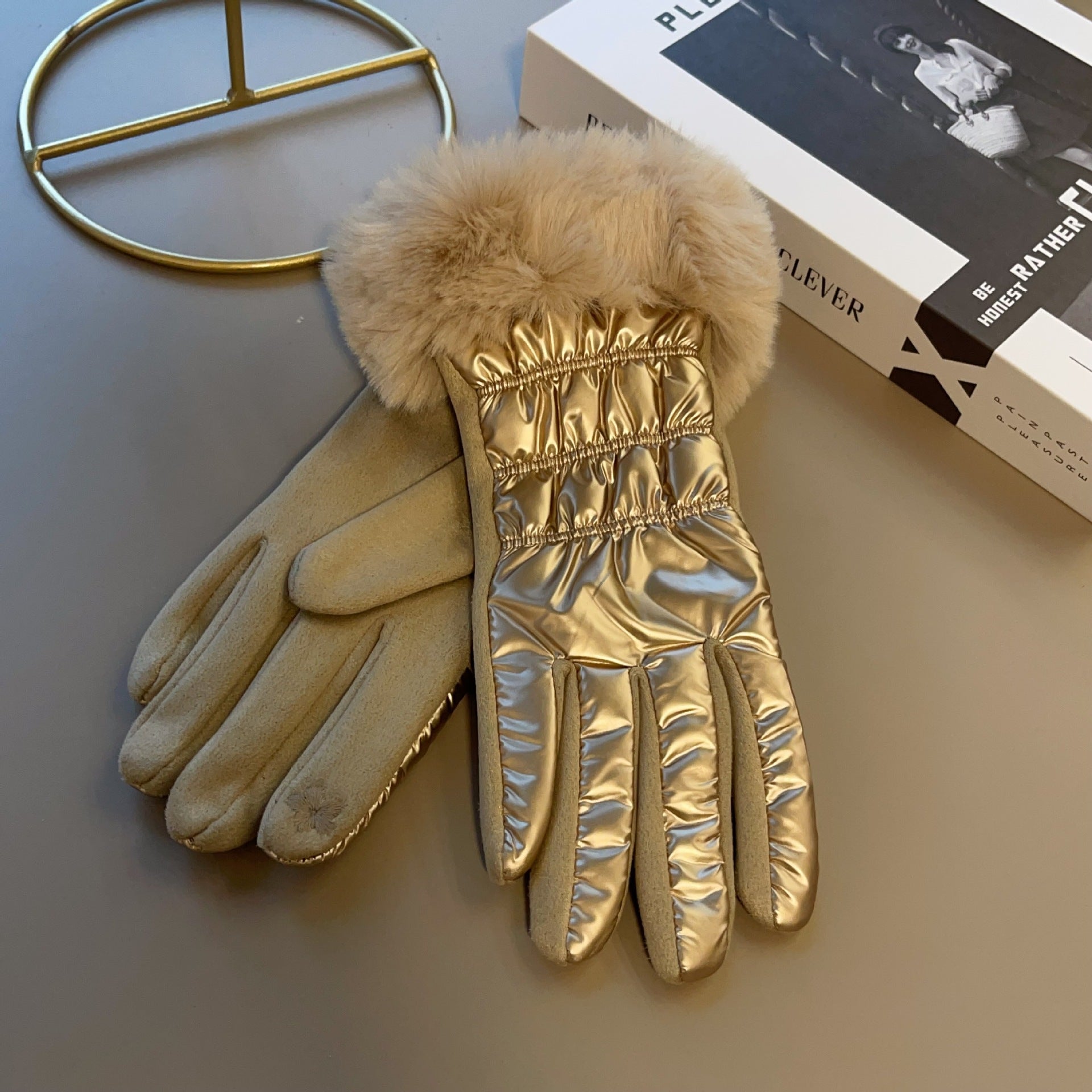 Wholesale Winter Fur Mouth Plush Thick Insulation Touch Screen Cotton Gloves