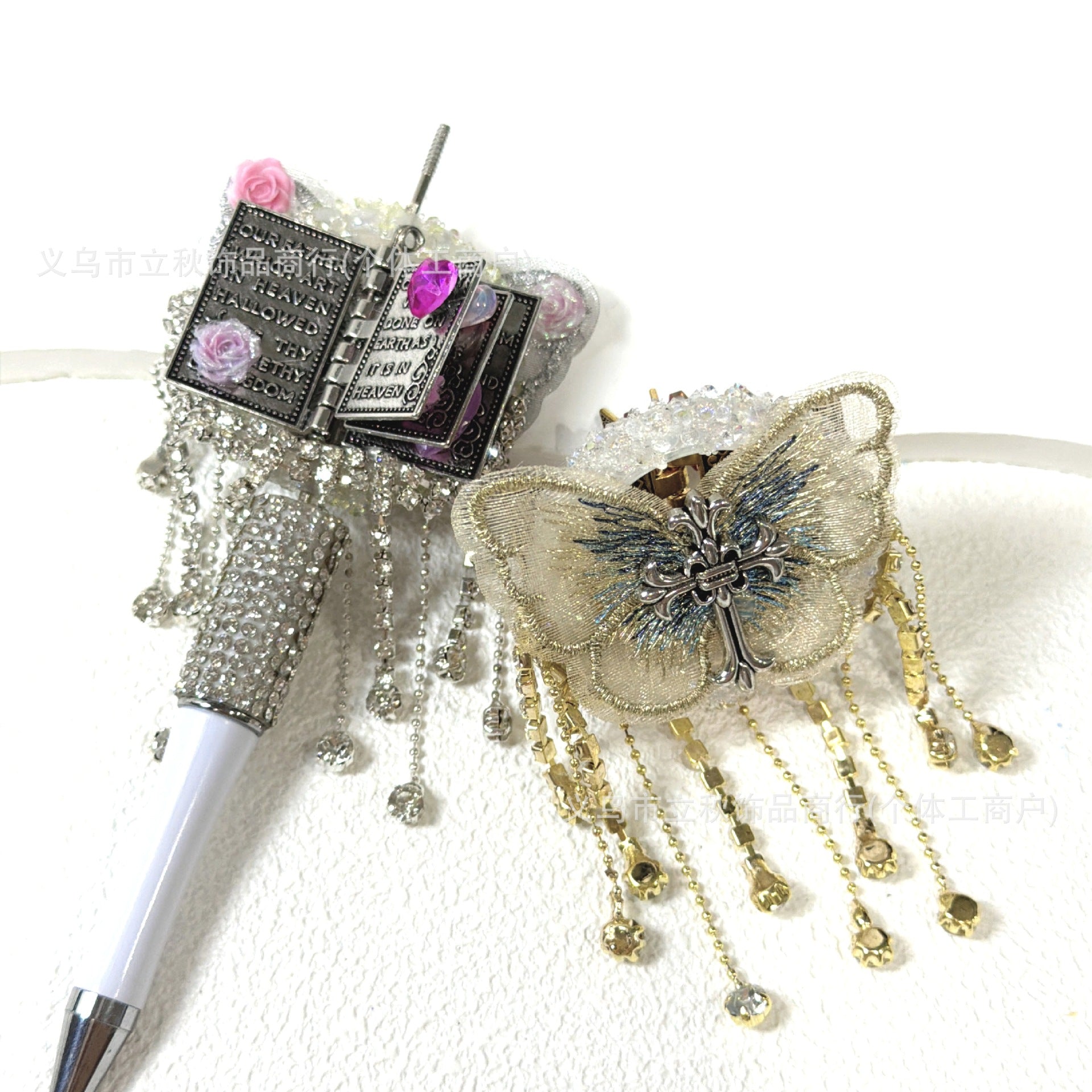 Wholesale Page turning tassel chain scripture with three-dimensional inlaid diamonds and straight hole beads