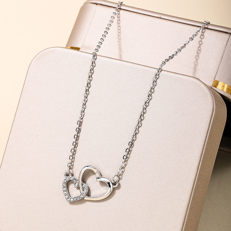 Wholesale Fashion Double-ring Love Simple Ladies Pendant Necklace