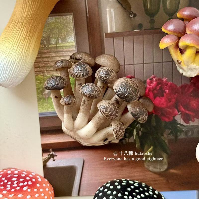 Wholesale Simulation  mushroom shiitake mushroom refrigerator magnet
