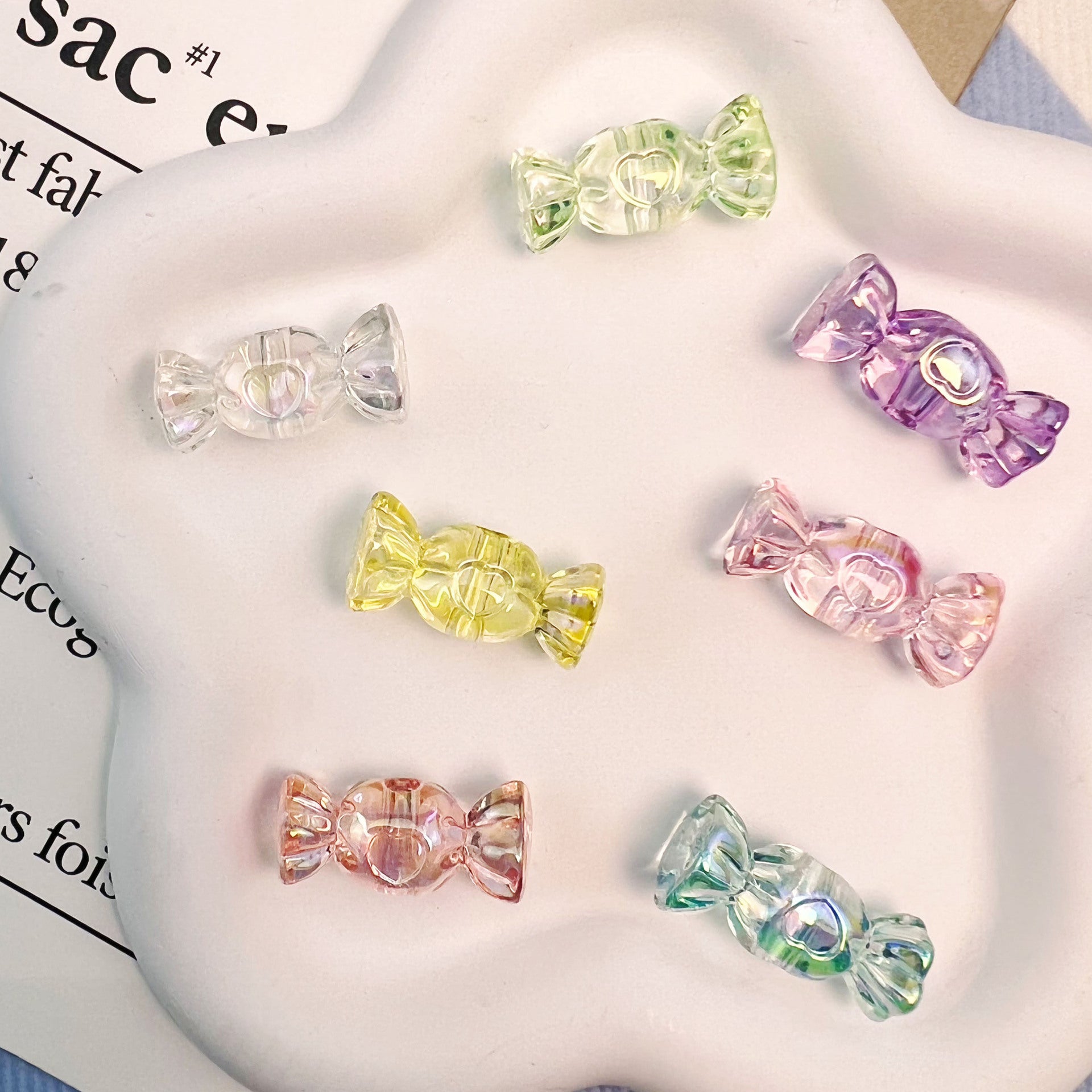 Wholesale 10pcs Colored transparent heart-shaped candy Acrylic Beads