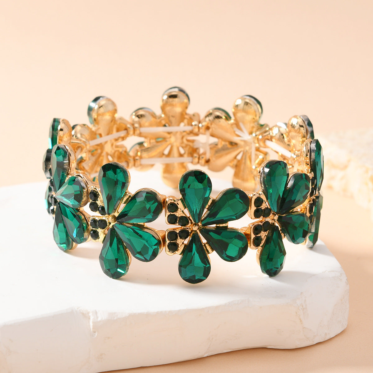 Wholesale Women S Elastic Stretch Bracelet With Golden White Glass Flower Gold Plated Zinc Alloy Dance Performance Party Jewelry Accessory Fashion Gift