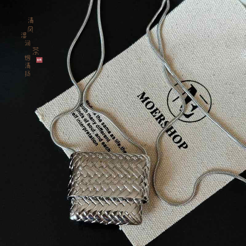 Wholesale Small personality cold style long sweater chain