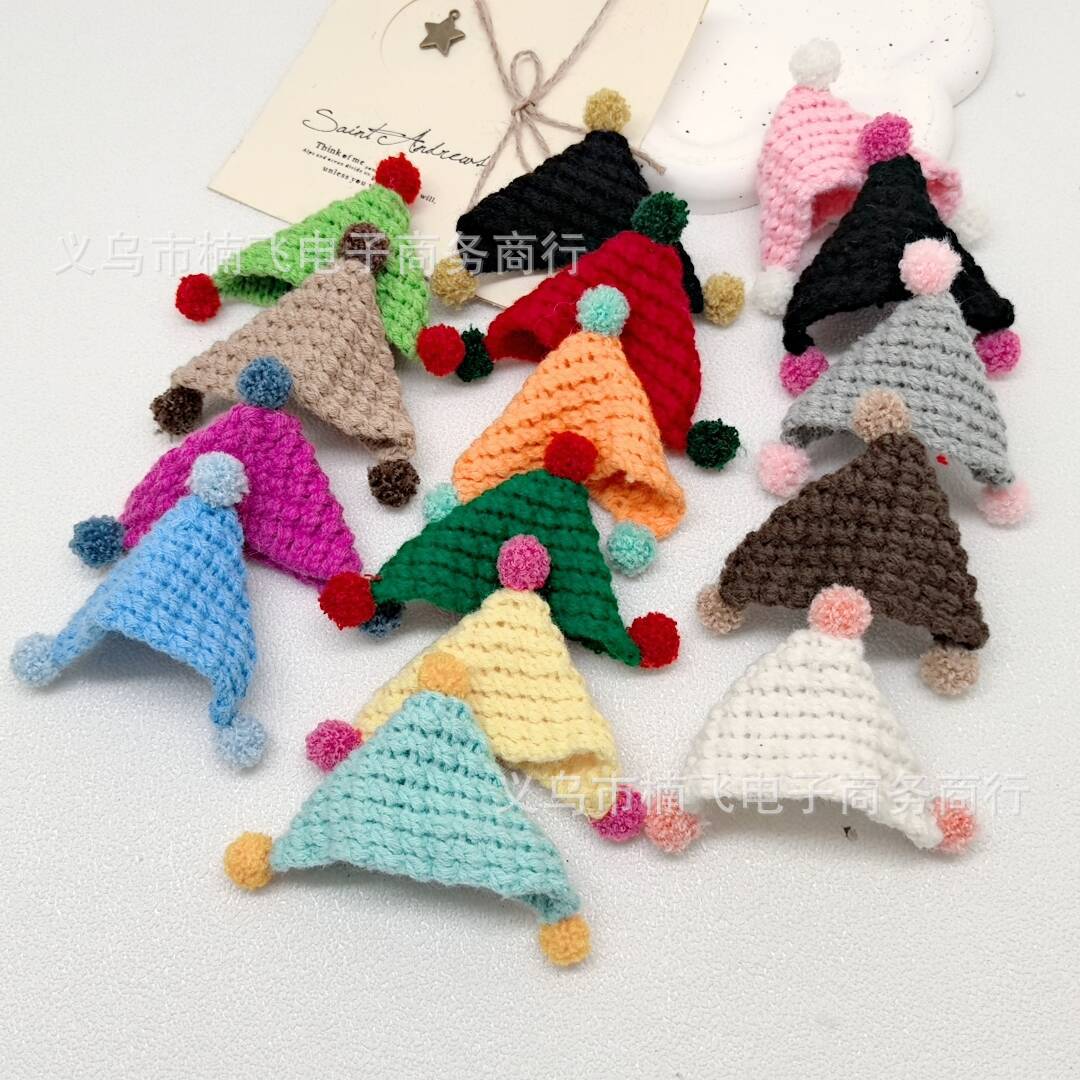 Wholesale Mini Handmade Knitted Cartoon Hat  Doll  Accessories