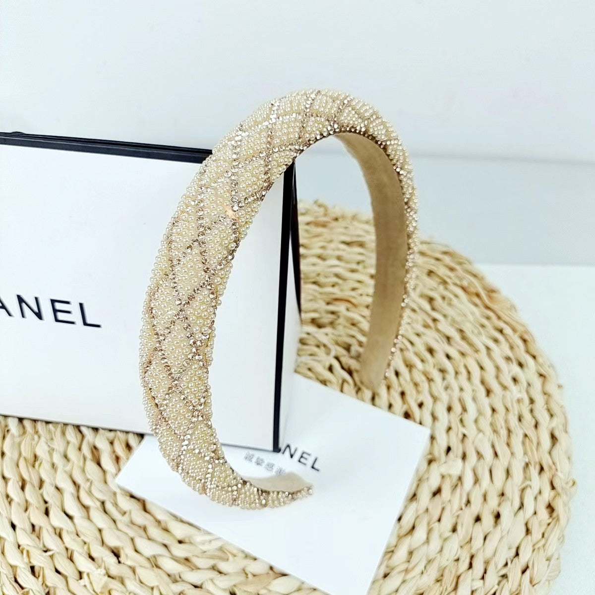 Wholesale Feel Pearls with Diamonds and Luscious Headbands