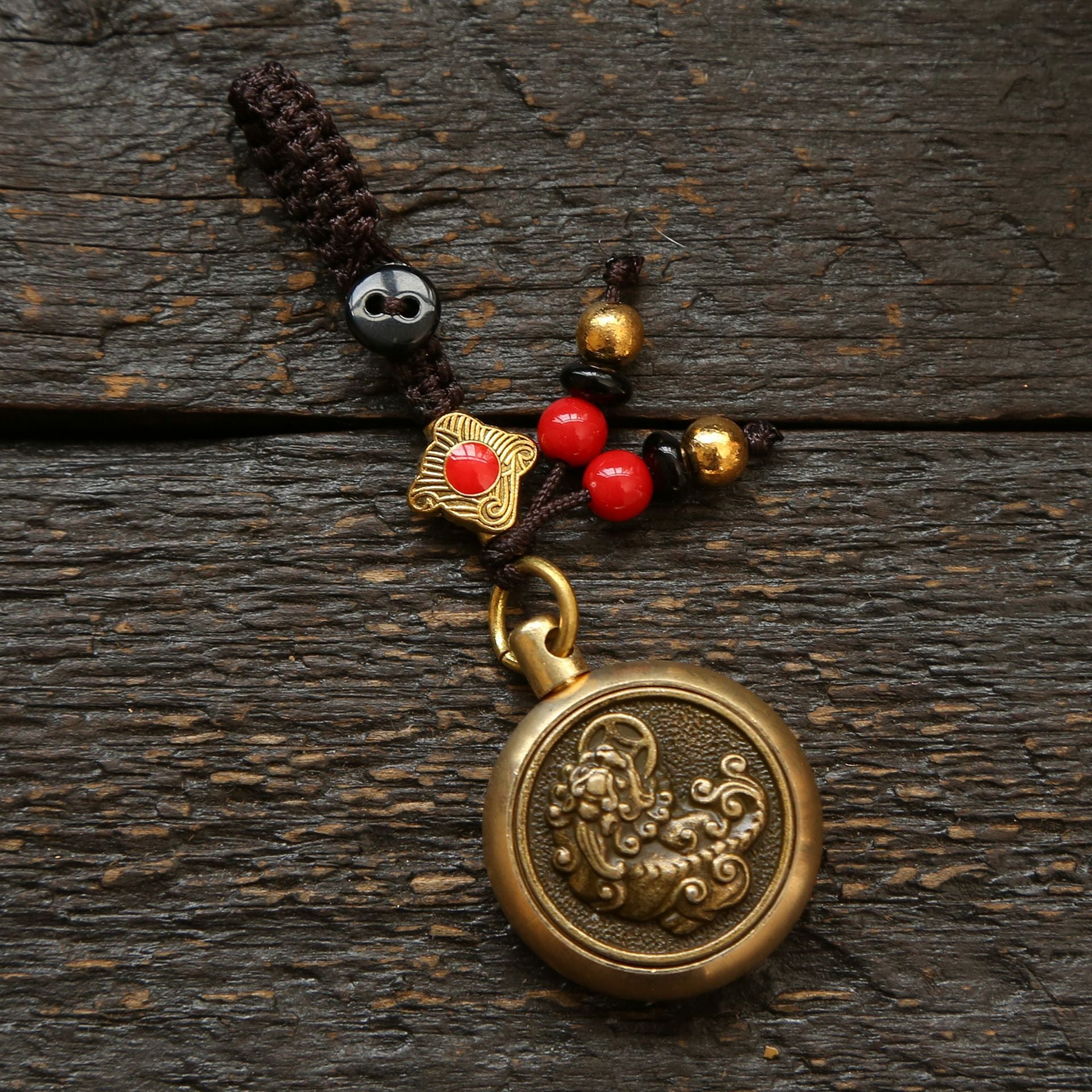 Wholesale Brass Pixiu Transfer to Five Emperors Money Weaving Rope Keychain