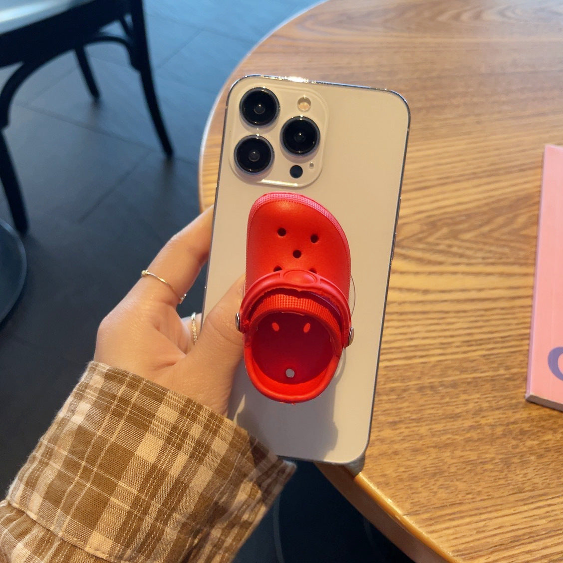 Zapatos de plástico para el bolsillo de bolsillo móvil al por mayor