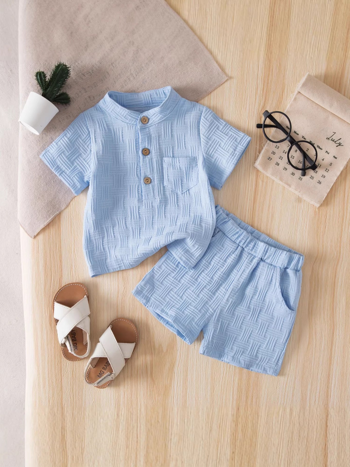 Wholesale Stylish Solid Color Toddler Boys Summer Casual Polo Shirt And Shorts Two Piece Set Everyday Boutique Resale Outfit