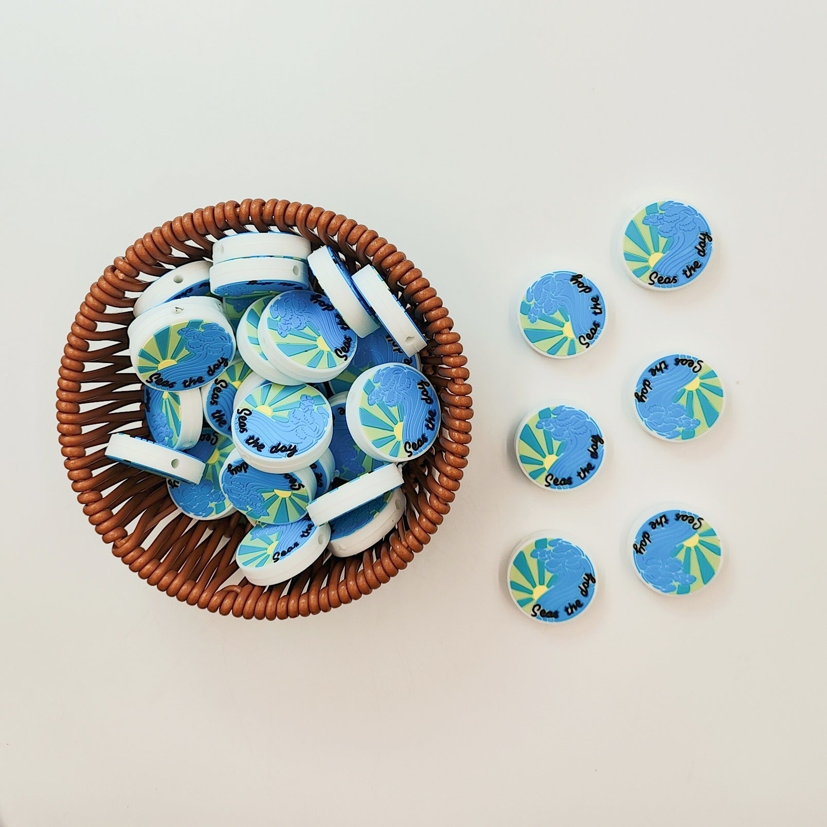 Wholesale 10pcs Creative Cartoon Focus Beads Ocean Wave Silicone Beads