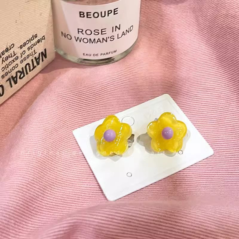 Wholesale Summer Graffiti Colorful Flower Clip Earrings