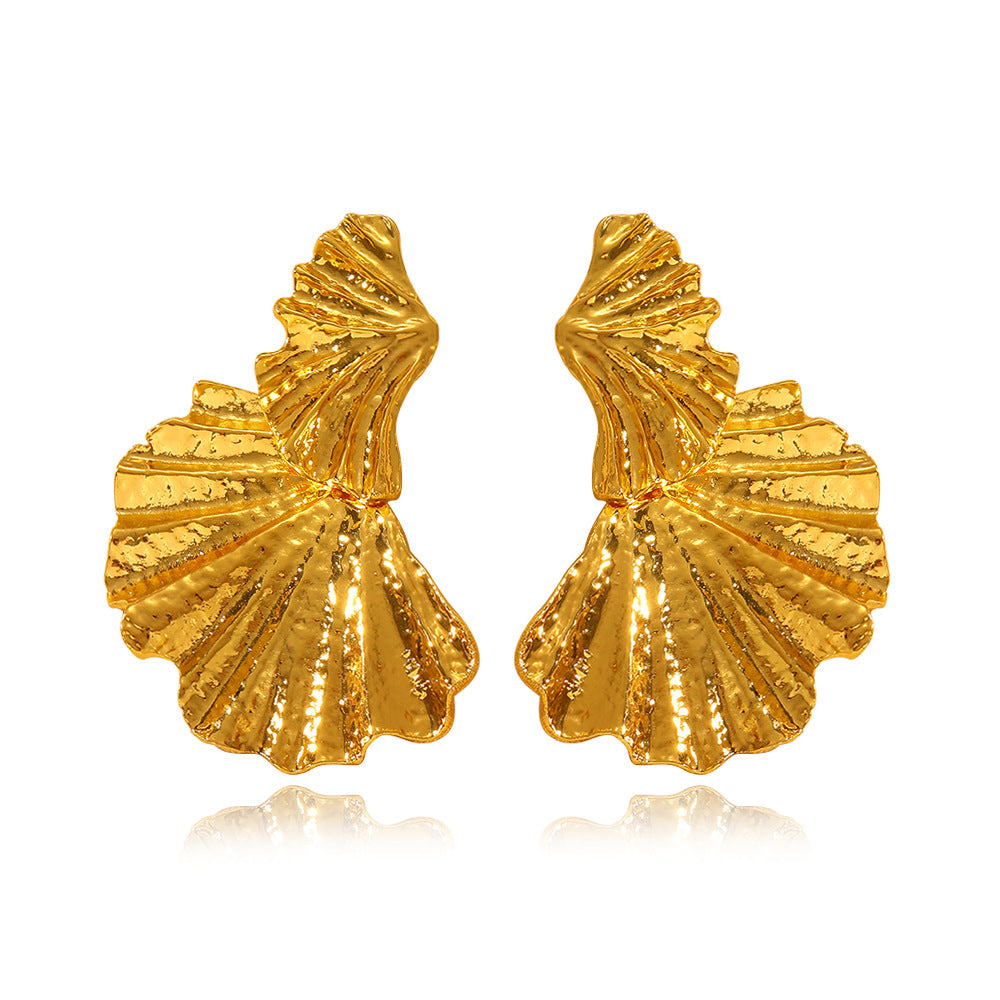 Wholesale Exaggerated punk style ginkgo leaf earrings