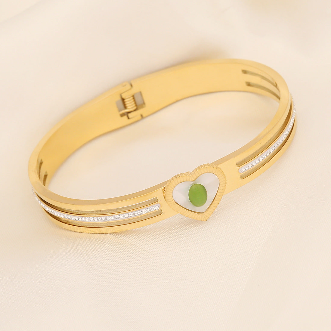 Wholesale Eye Fashion Full Diamond Stainless Steel Bracelet