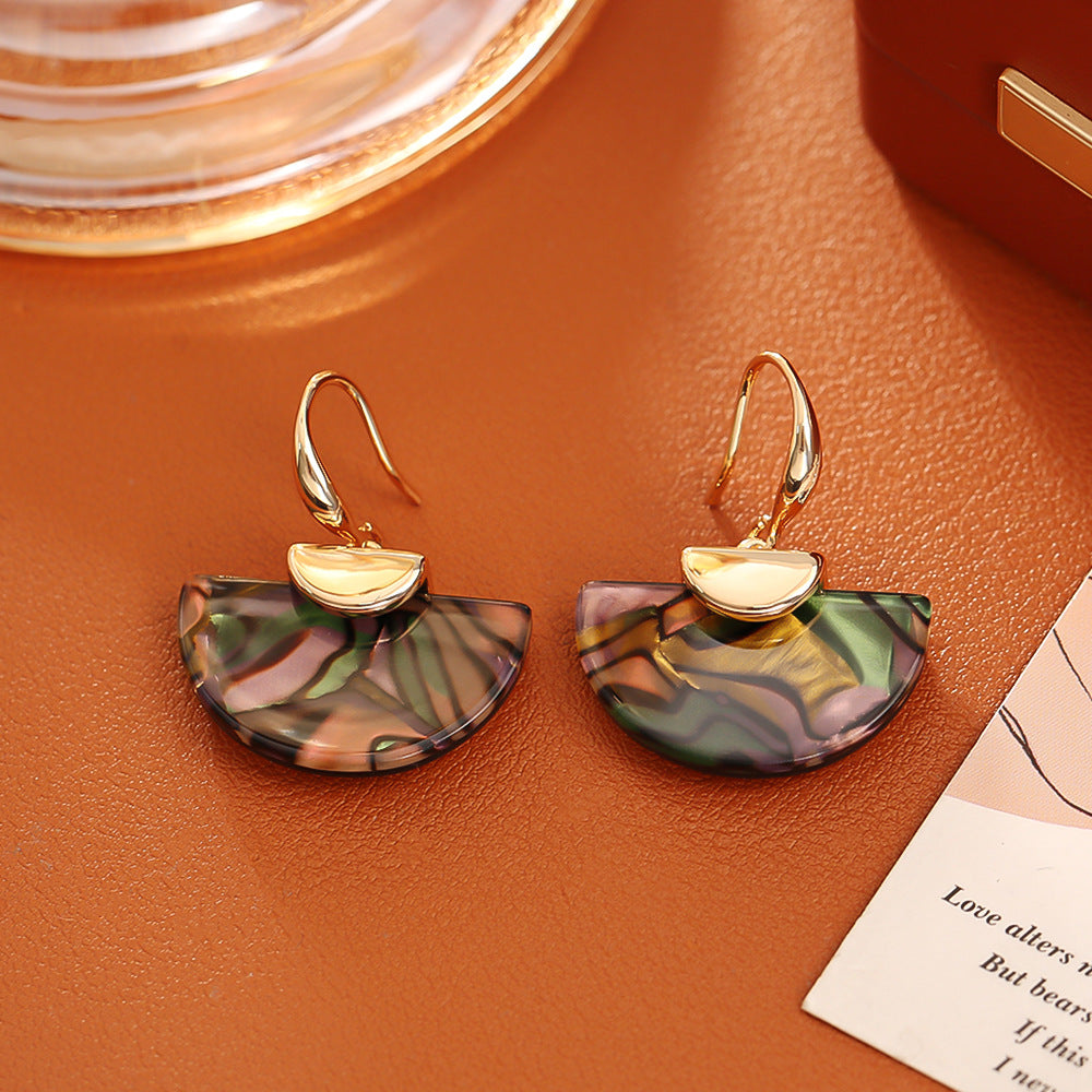 Wholesale Colorful fan-shaped abalone shell necklace