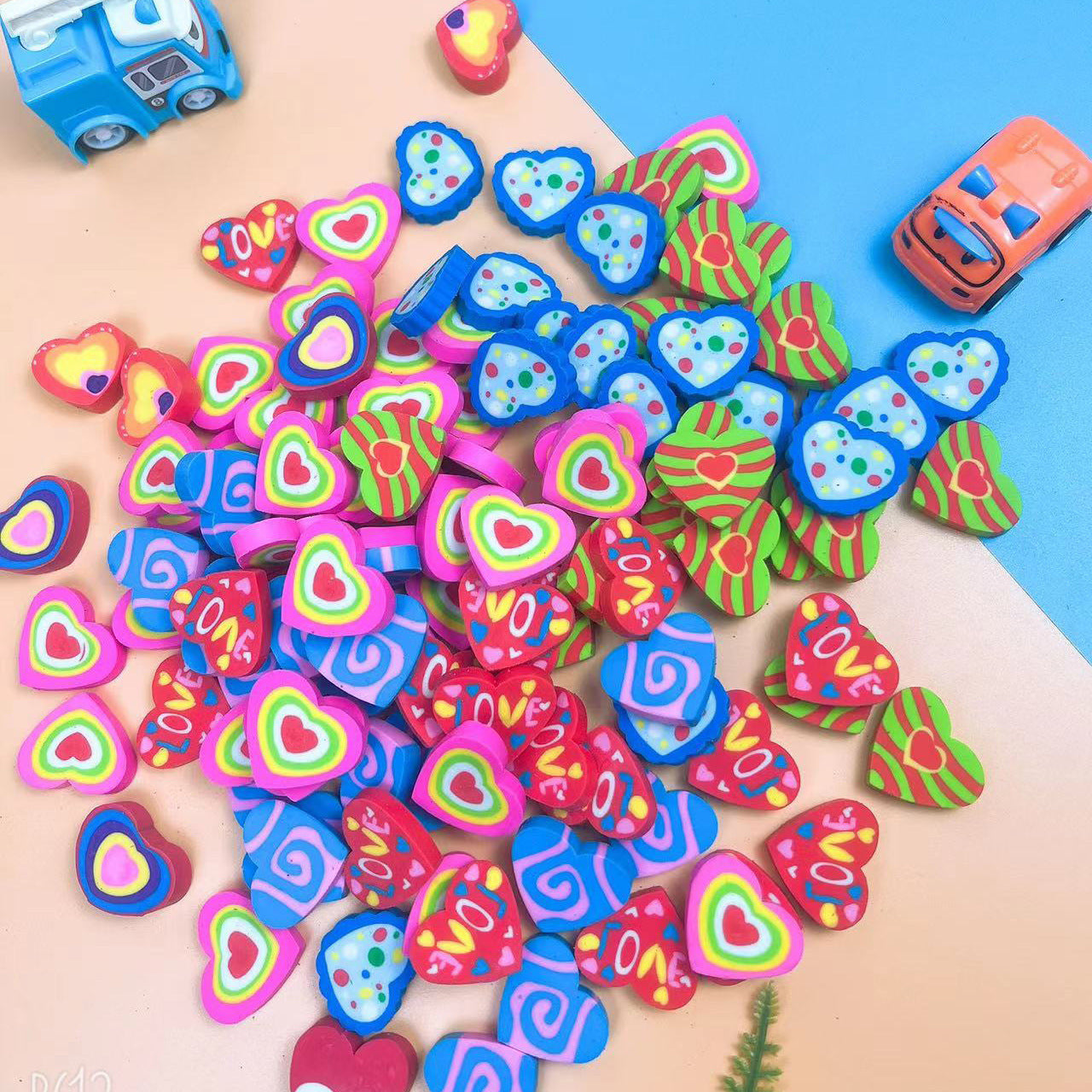 Wholesale of 60pcs/pack Valentine's Day Love PVC Erasers
