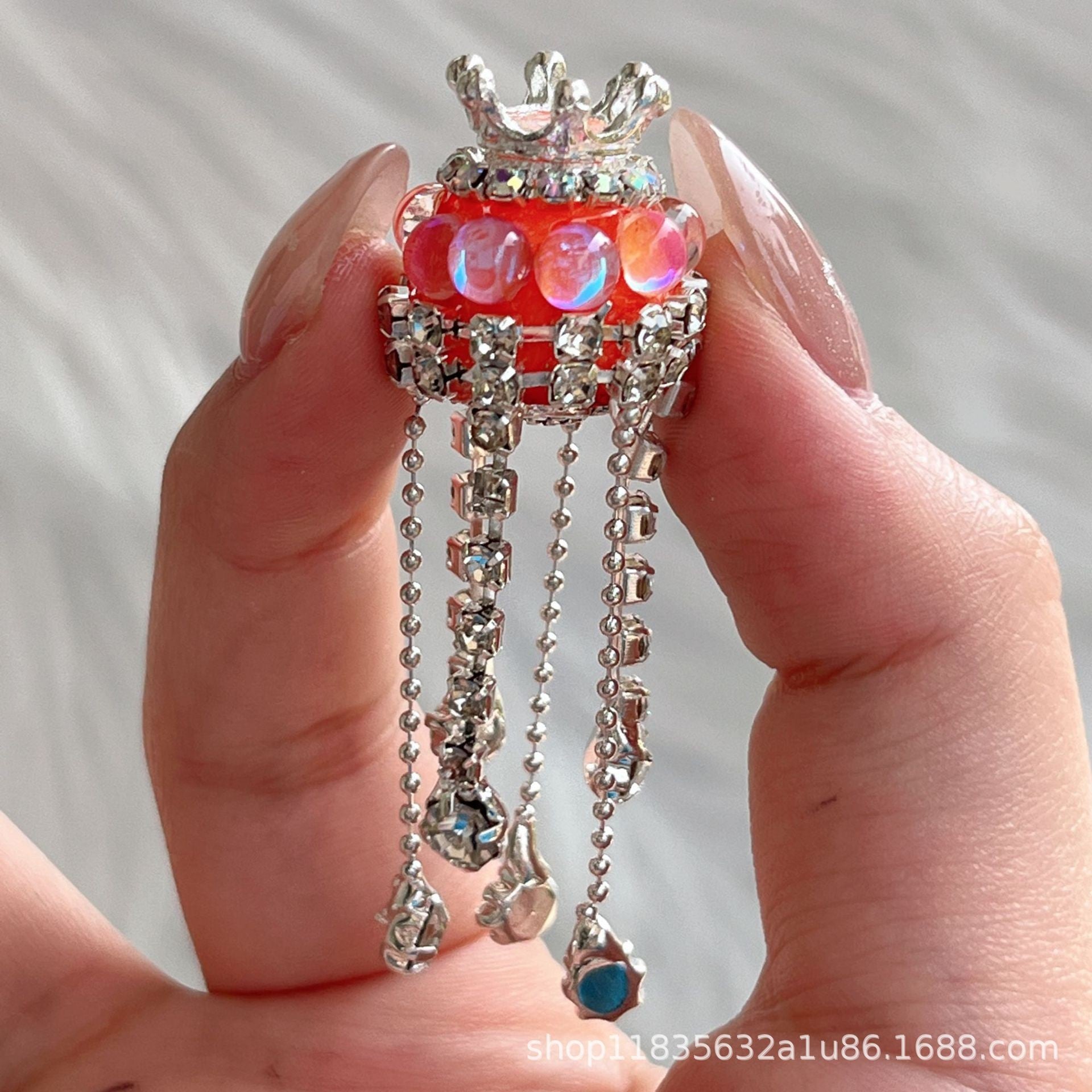 Wholesale 10pcs Crown tassel tassel round drill ball straight hole bead