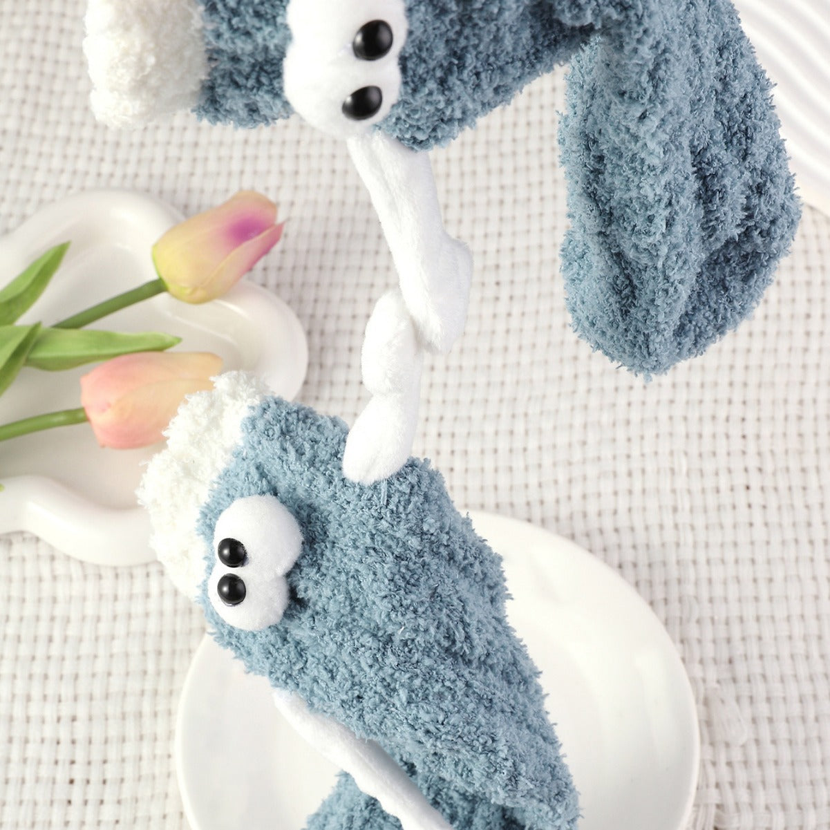 Wholesale 10pcs warm coral fleece socks hand-in-hand couple socks eye mid-calf length socks Valentine's Day gift socks