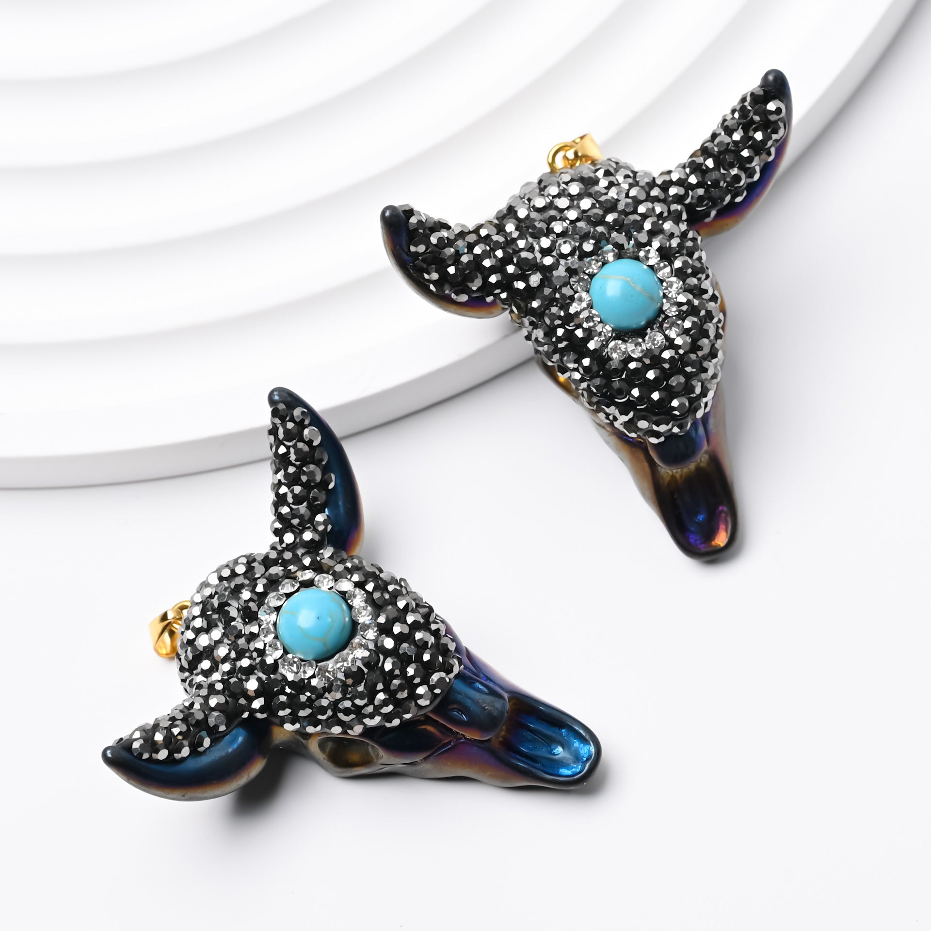 Wholesale Natural stone resin bull head shaped diamond necklace accessories DIY