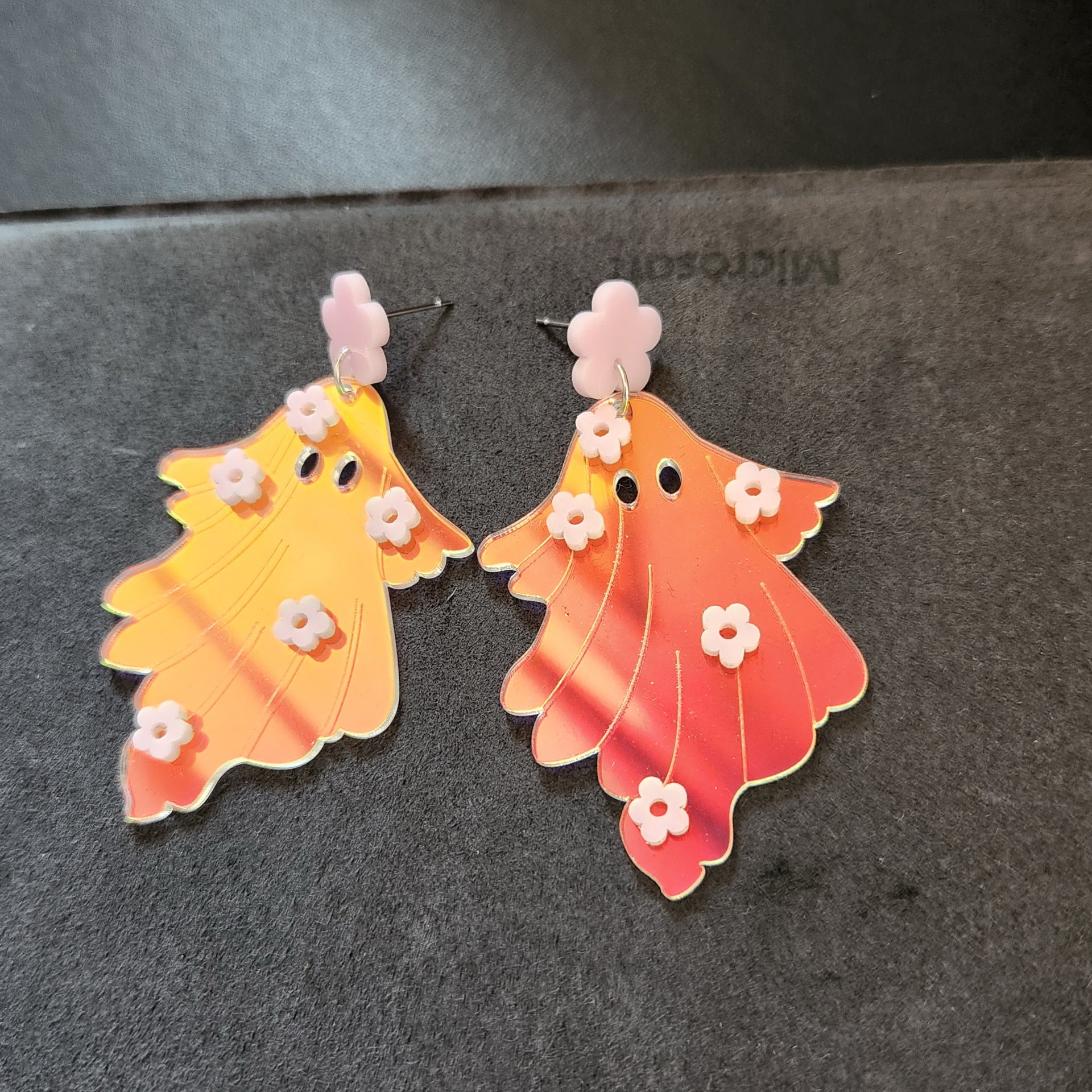 Wholesale Halloween Flowers Ghost Acrylic Earrings