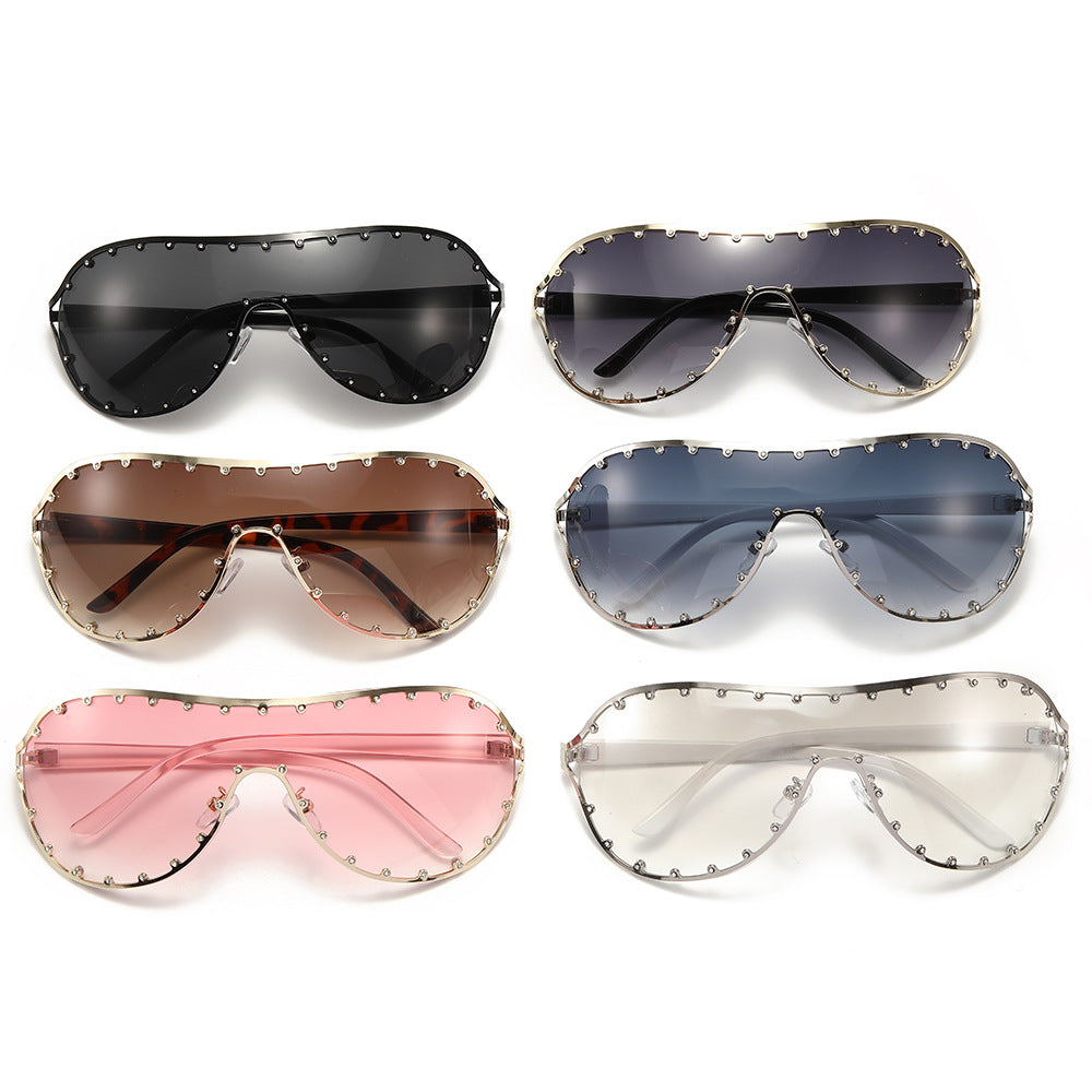 Wholesale Conjoined Y2k Large Frame Rivet PC Sunglasses