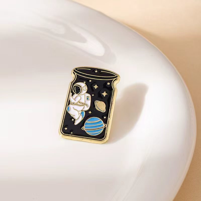 Wholesale creative cartoon cute whale drifting bottle astronaut Brooch