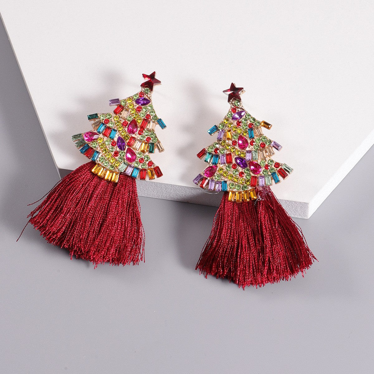 Wholesale Cute cartoon beaded  Christmas tree earrings