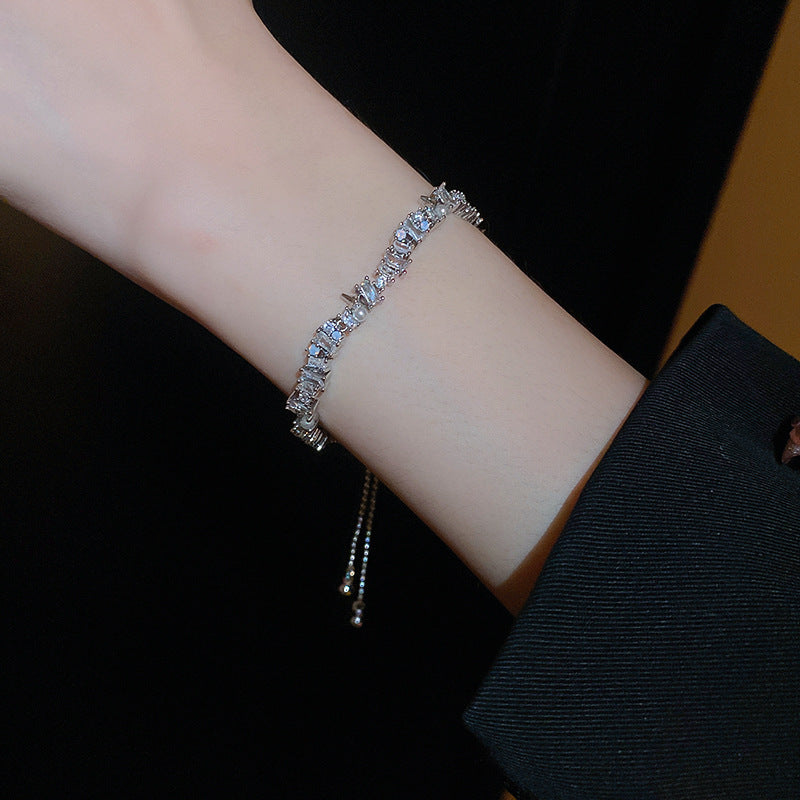 Wholesale Light Luxury Niche Exquisite High-end Pull-out Adjustable Zircon Bracelet