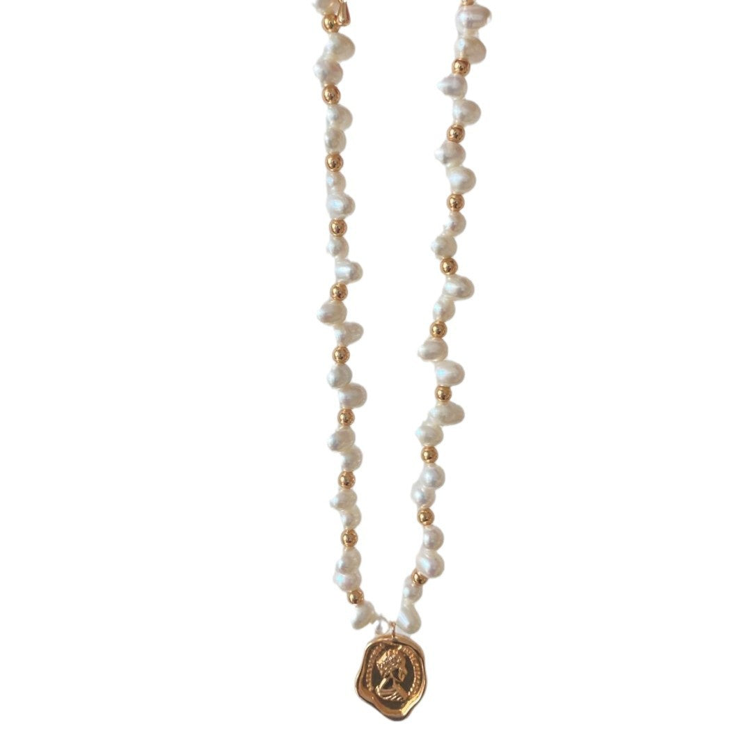 Wholesale Fashionable Pearl Stone-Shaped Pearl Necklace