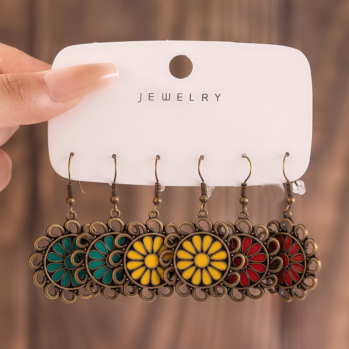 Wholesale Retro Bohemian Sunflower Earrings For Women Zinc Alloy Drop Oil Design Trendy Fashion Jewelry Accessory