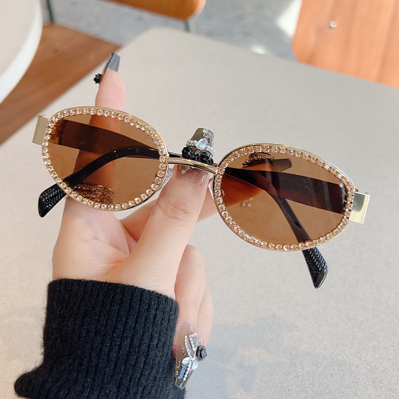 Wholesale Oval metal and diamond vintage sunglasses