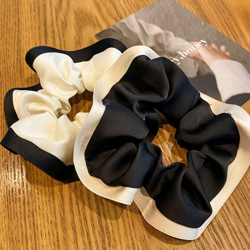 Wholesale of Autumn and Winter Fabrics with Large Intestine Loops