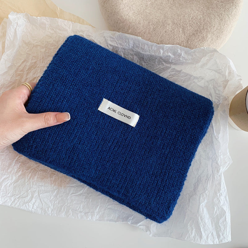 Wholesale Solid Color Knitted Warm and Thickened Woolen Scarves for Autumn and Winter