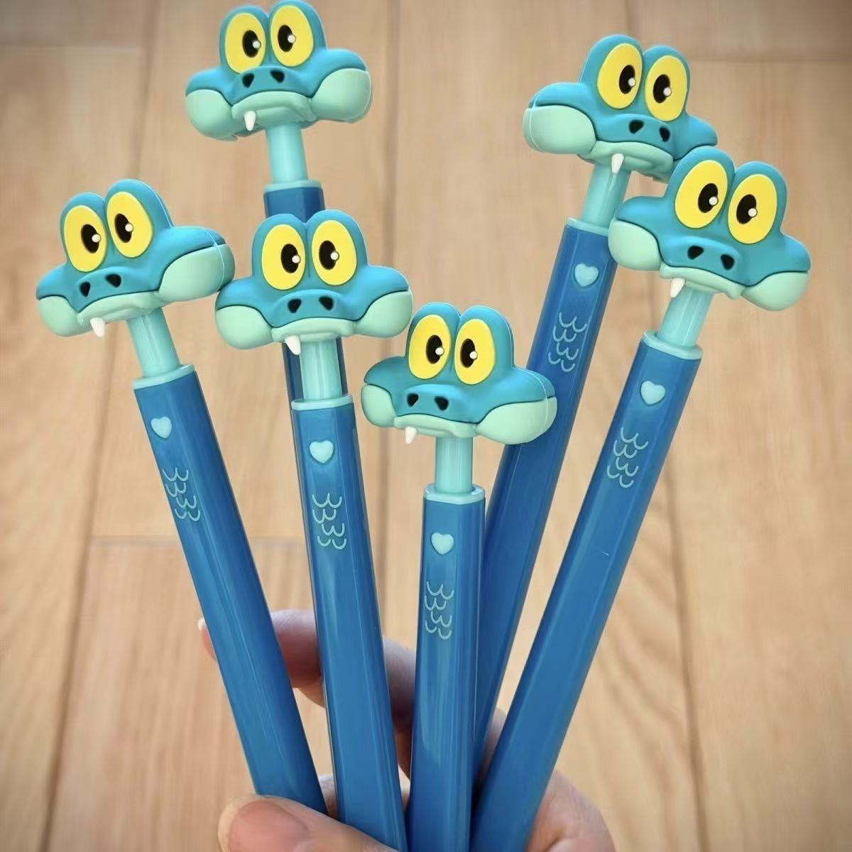 Wholesale Cartoon  Gary Snake Retractable Ballpoint  Stress Relief  Plastic Pen OLY Exclusive