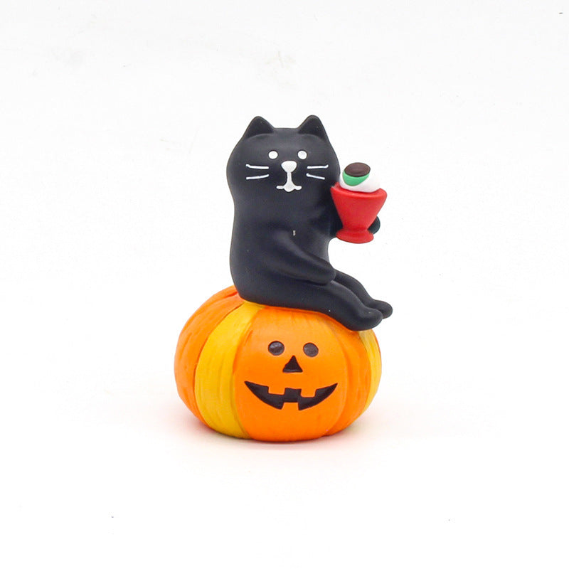 Wholesale  Themed Clown Cat Pumpkin Miniature Resin Scene Ornament For Home Decor Gift