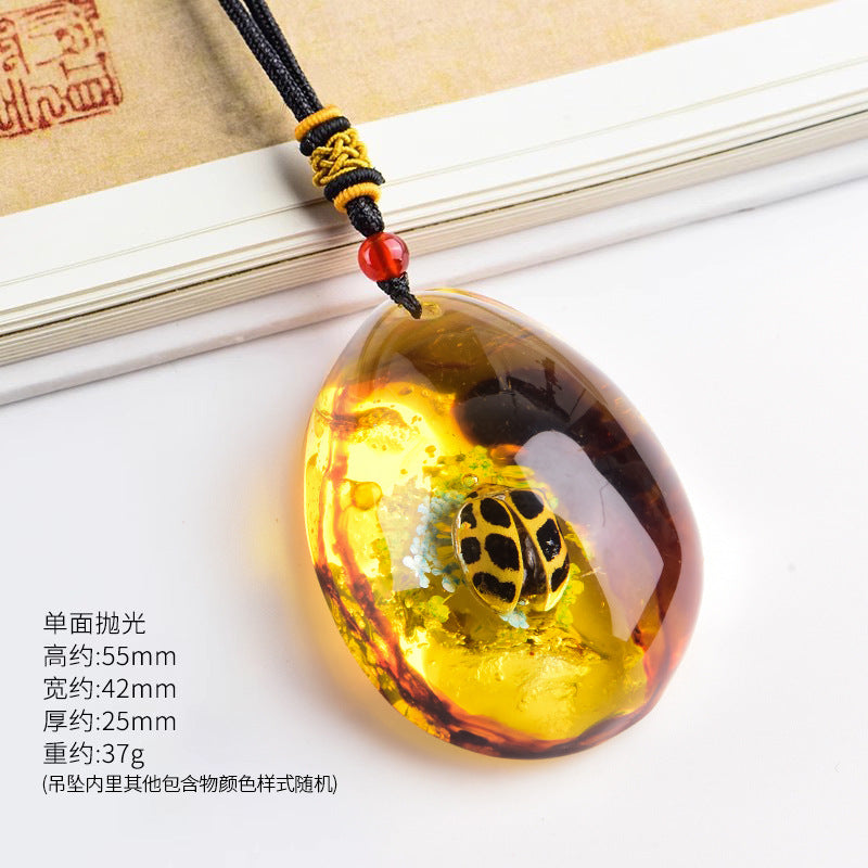 Wholesale True Live Insect Specimen Amber Pendant