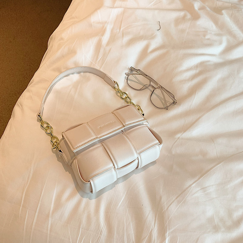 Wholesale Pink Woven PU Shoulder Bag Chain Crossbody Bag