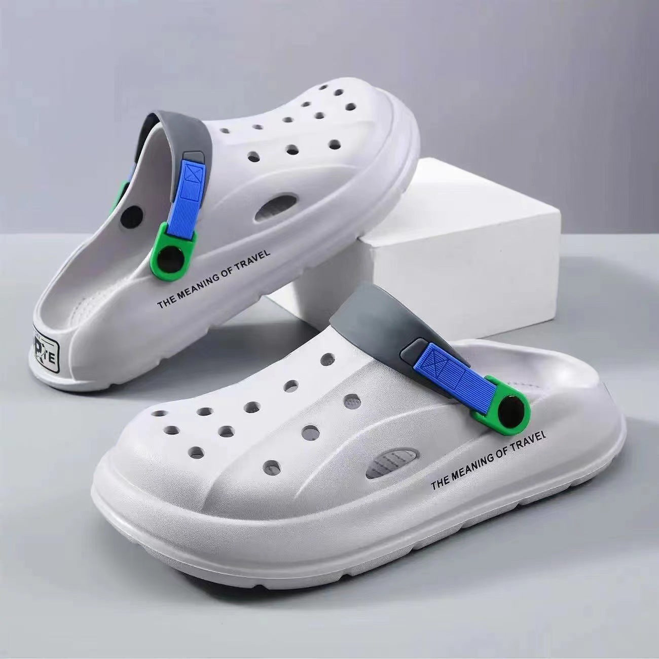 Wholesale Men's summer thick-soled casual sports non-slip soft-soled sandals outdoor dual-use drooping beach slippers