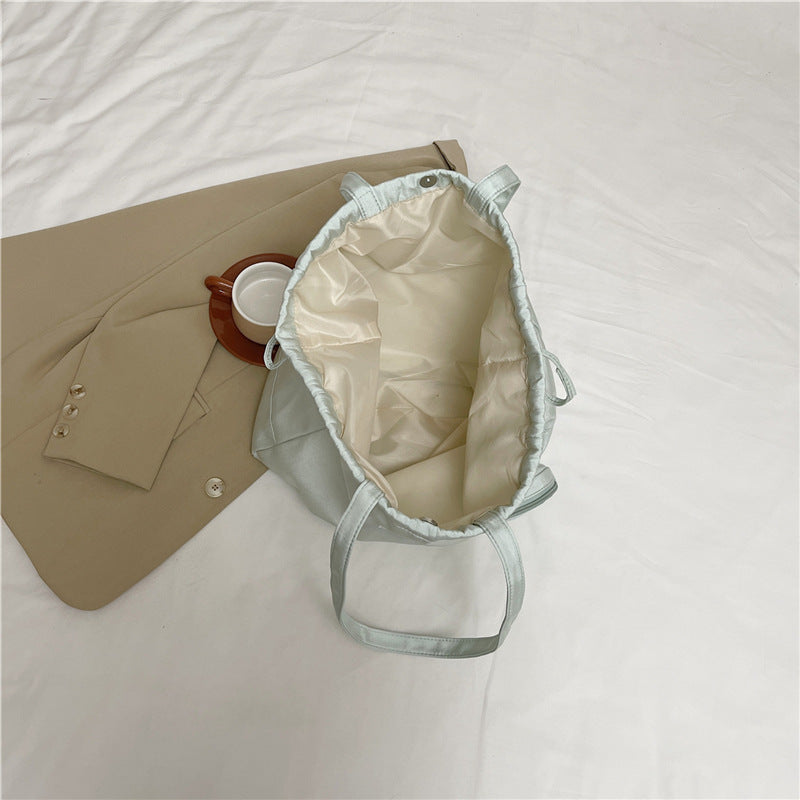 Wholesale Women's shoulder tote bag nylon handbag large capacity retro bag