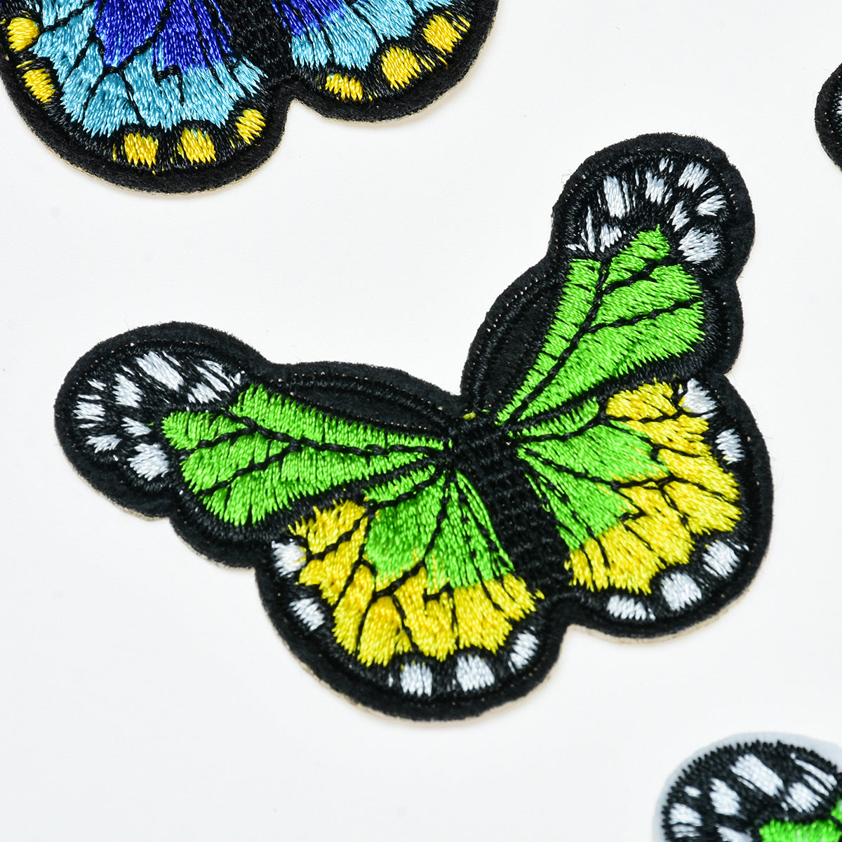 Wholesale Cartoon Butterfly Embroidered Felt Patch Set DIY Sewing Craft Supply For Towel Home Decor