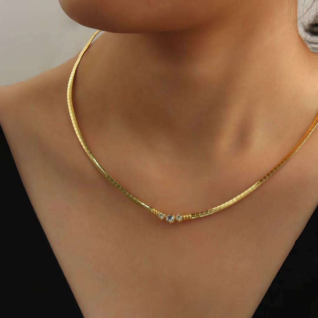 Wholesale Diamond studded flat snake bone titanium steel necklace