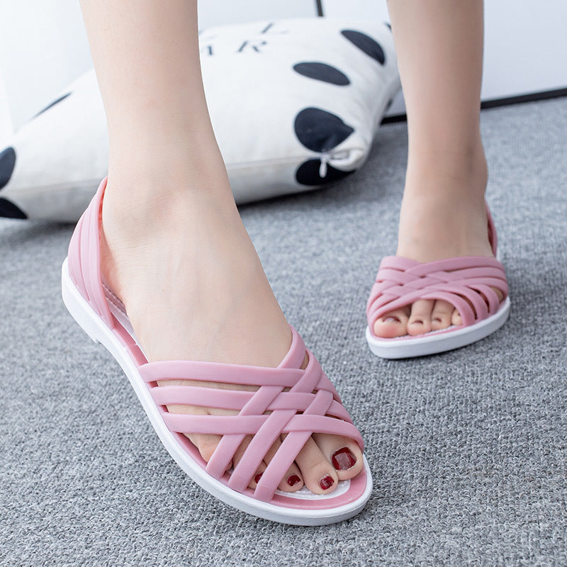 Wholesale Flat sandals hollow out beach shoes fashionable hole shoes slip-on shoes for women