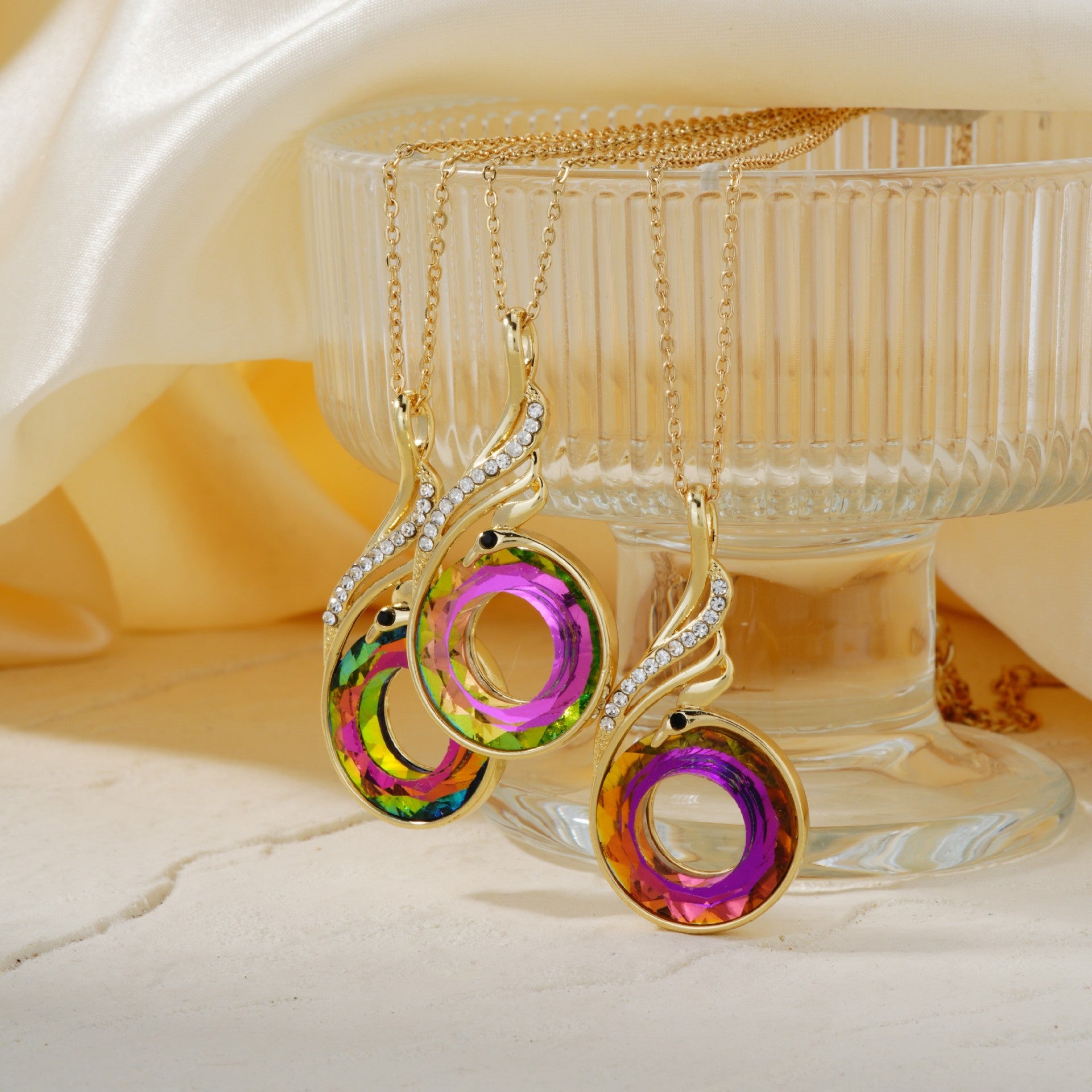 Wholesale Fashion colorful crystal necklace