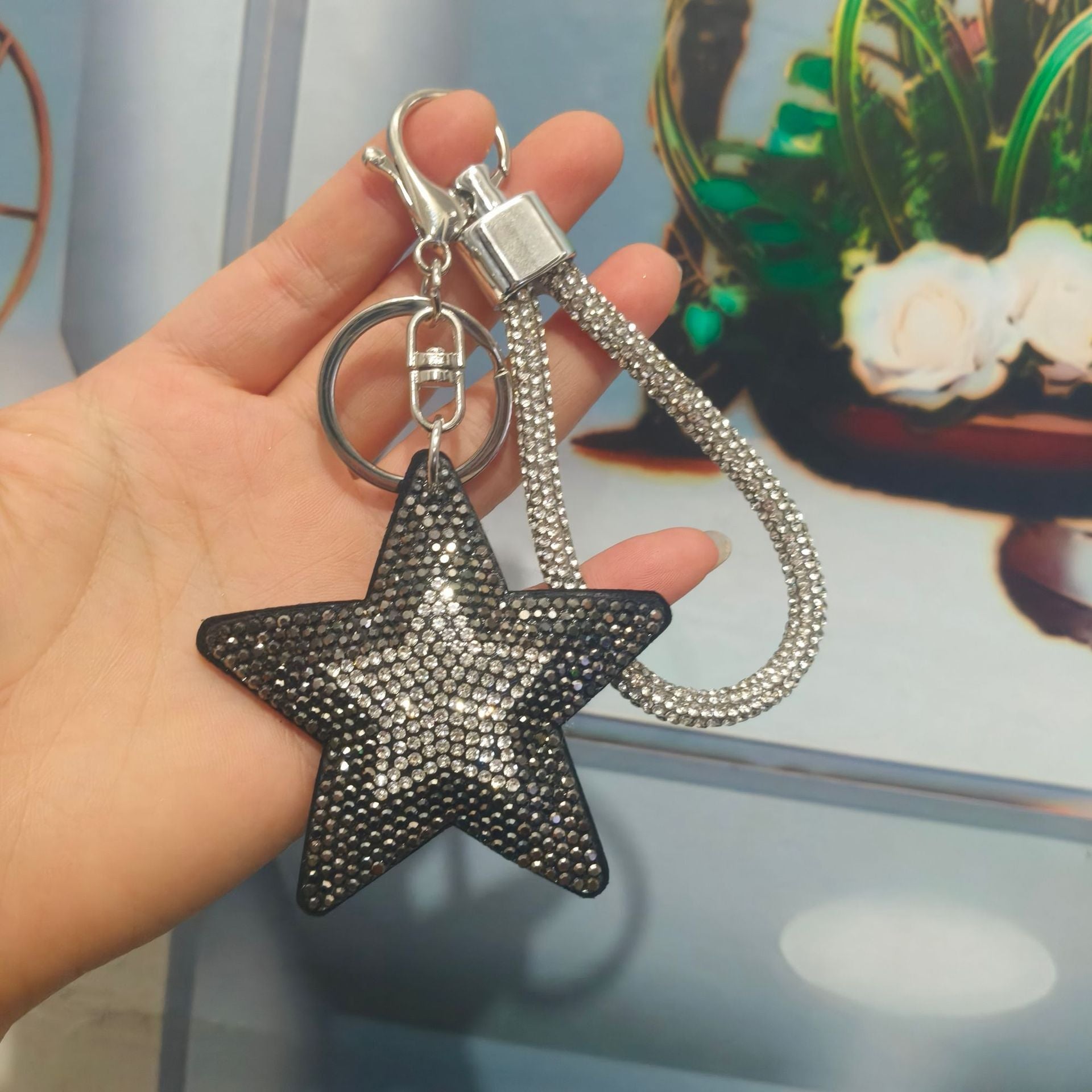 Wholesale Colorful cartoon pentagram diamond studded keychain