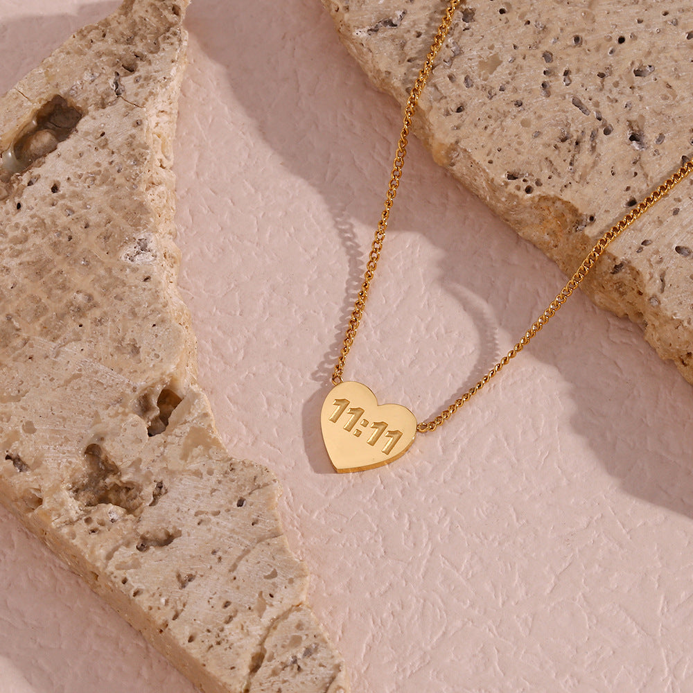 Wholesale Numeral Stainless Steel Gold-Plated Heart Pendant Necklace