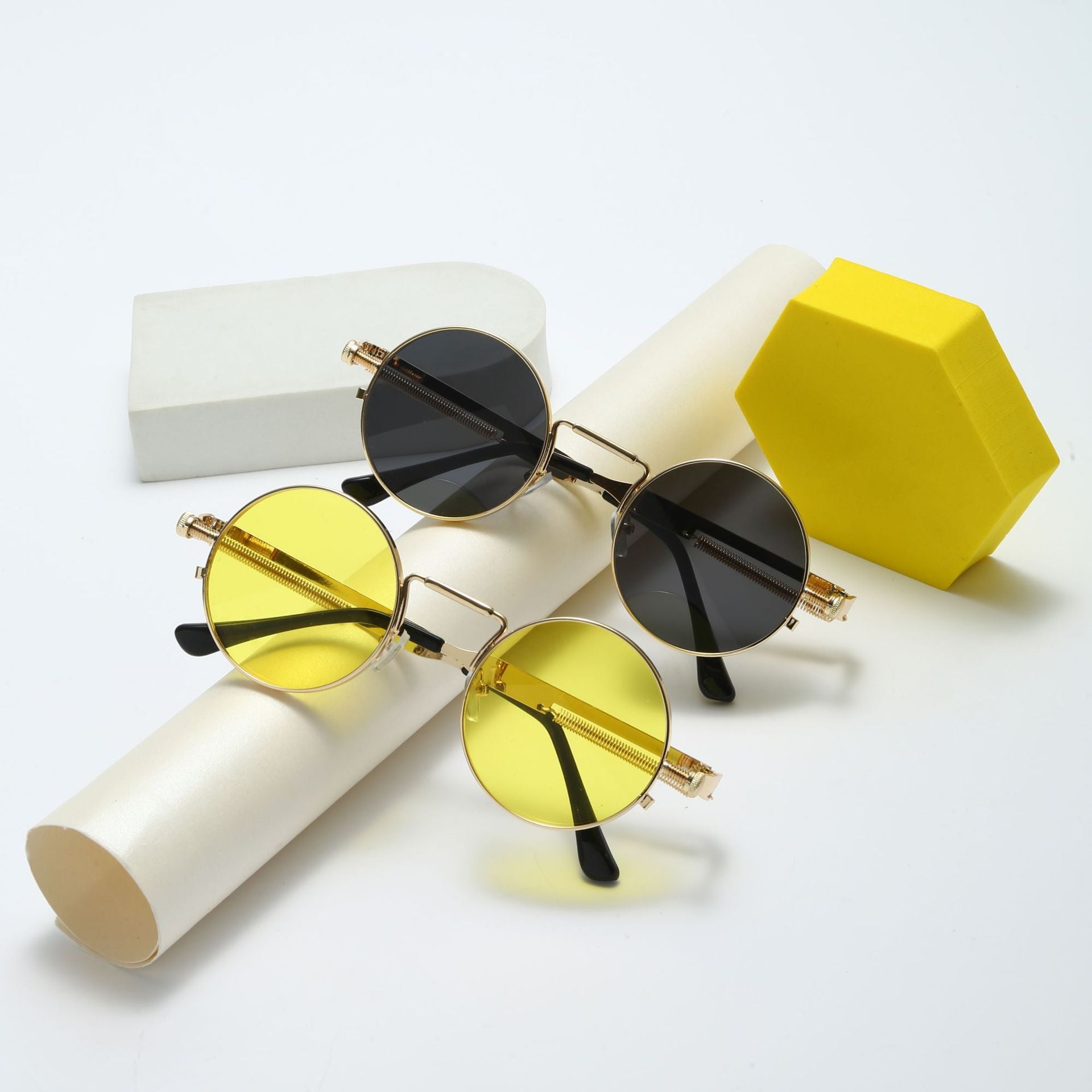 Wholesale Round Steampunk Retro Sunglasses for Men and Women